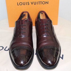 Louis Vuitton Men's US 10.5 Cordovan color Lace-Ups made in Italy hand sewn mark